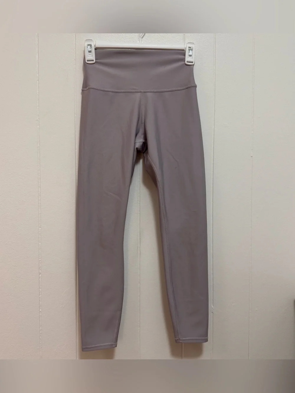Alo Yoga small 7/8 high-waist airbrush leggings - Purple dusk small